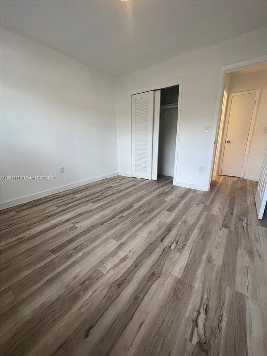 Recently Rented: $2,200 (2 beds, 1 baths, 1526 Square Feet)