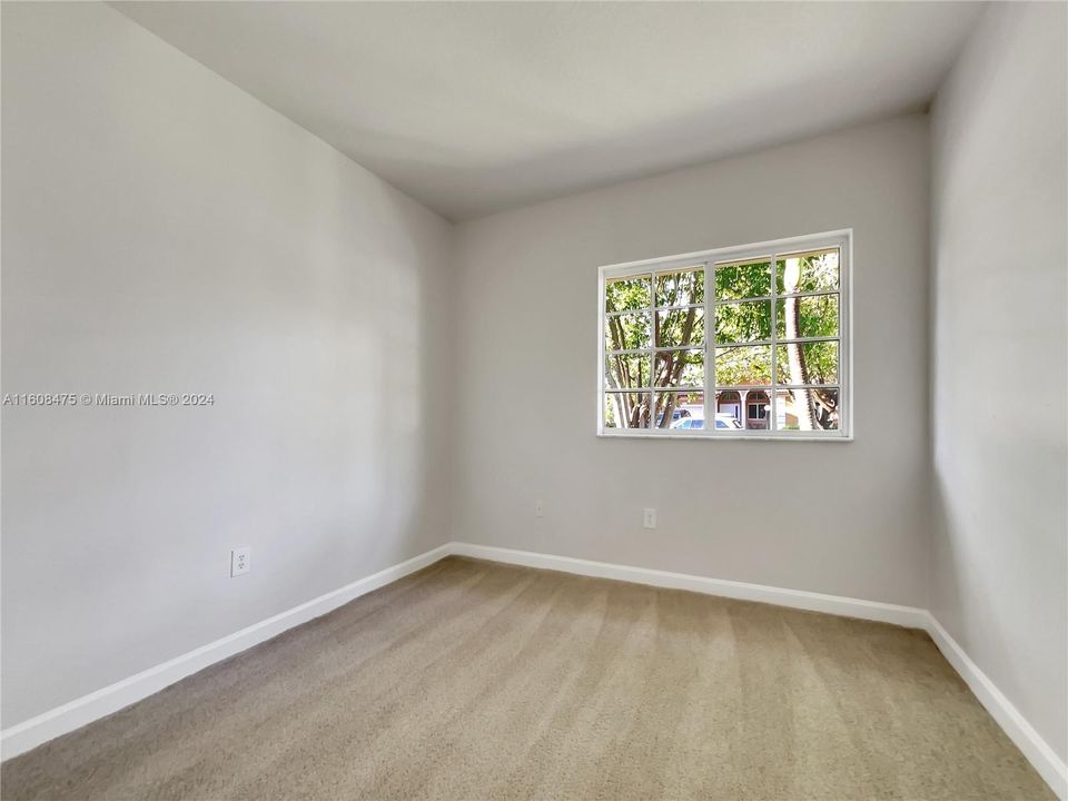 For Sale: $456,000 (3 beds, 2 baths, 1443 Square Feet)