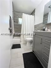 For Sale: $379,000 (2 beds, 1 baths, 1098 Square Feet)