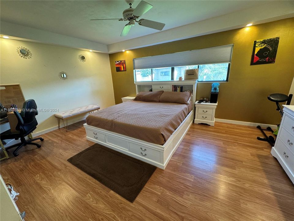 En Renta: $2,600 (2 camas, 2 baños, 1512 Pies cuadrados)