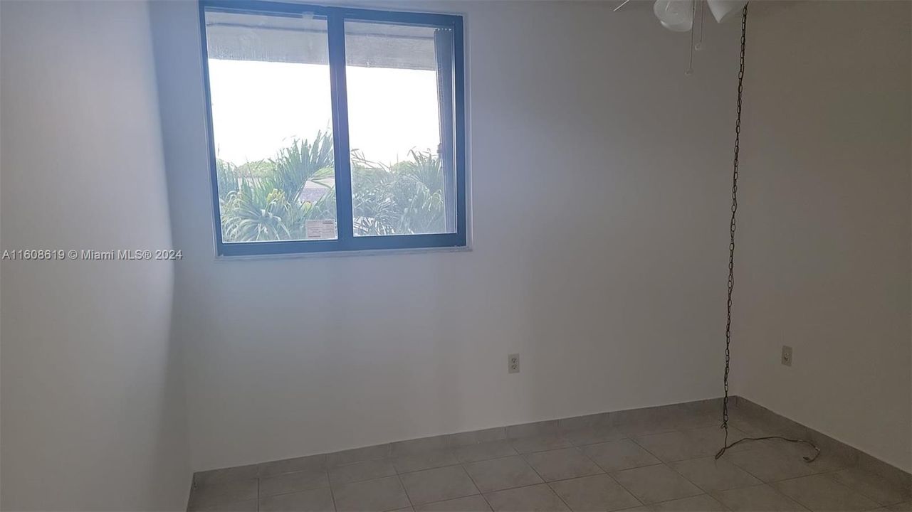 For Rent: $2,400 (2 beds, 2 baths, 1064 Square Feet)