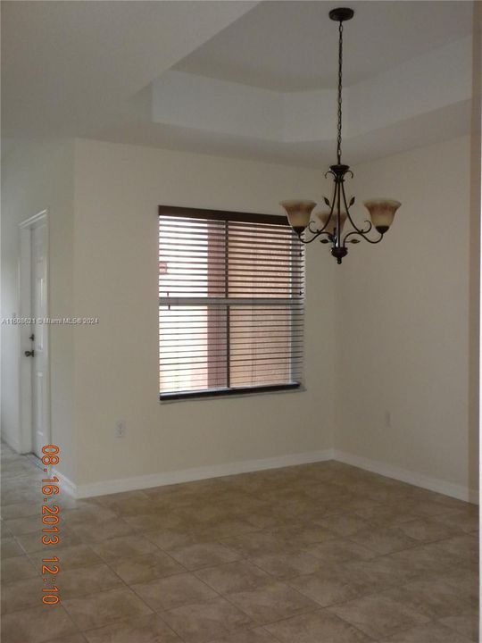 Active With Contract: $2,300 (2 beds, 2 baths, 1410 Square Feet)