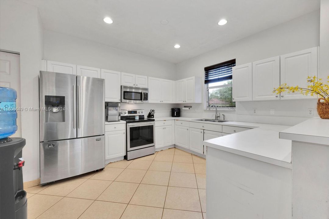 Active With Contract: $650,000 (4 beds, 2 baths, 2147 Square Feet)