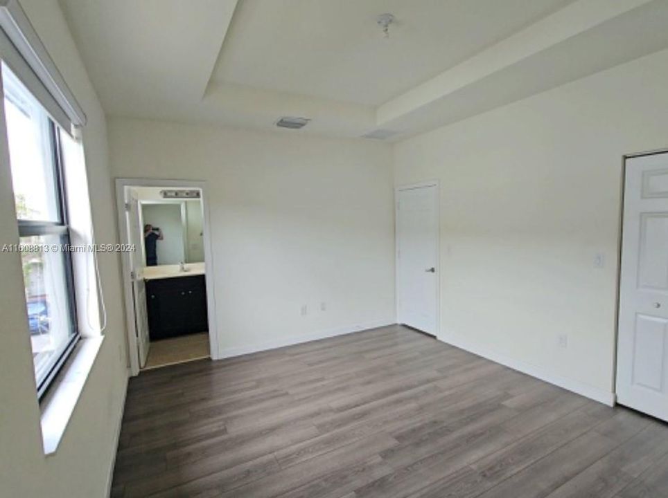 For Rent: $3,000 (3 beds, 2 baths, 1635 Square Feet)