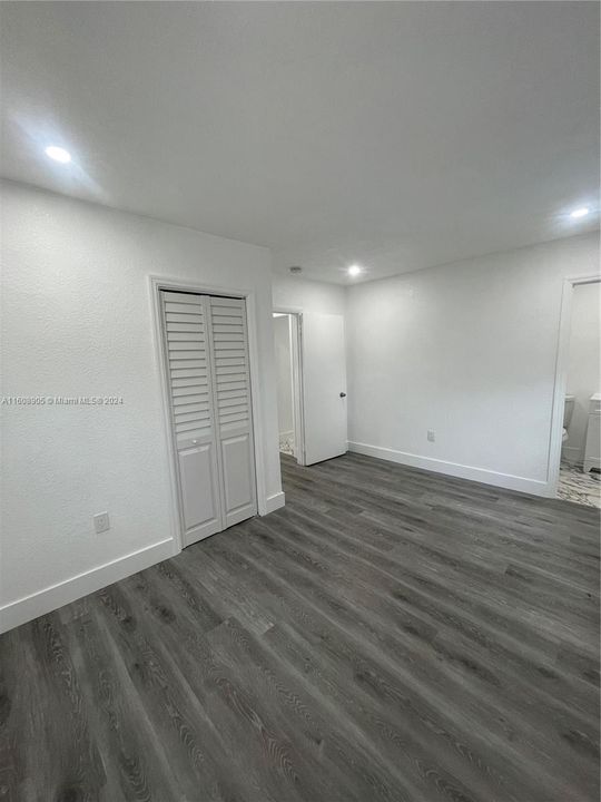 Recently Rented: $2,100 (2 beds, 2 baths, 1795 Square Feet)