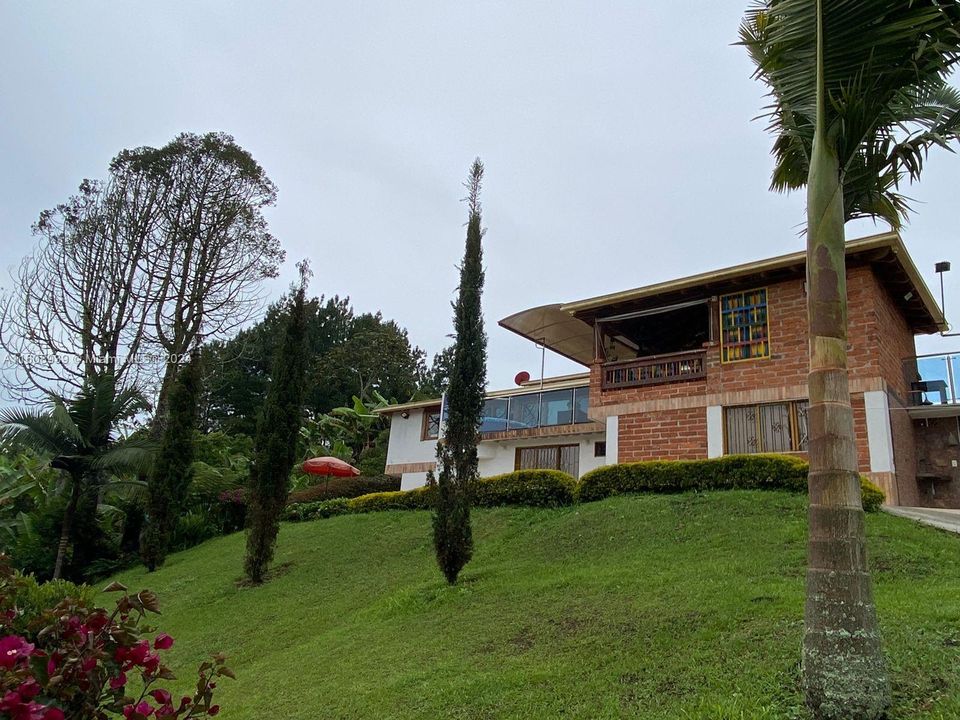 En Venta: $800,000 (7 camas, 6 baños, 0 Pies cuadrados)