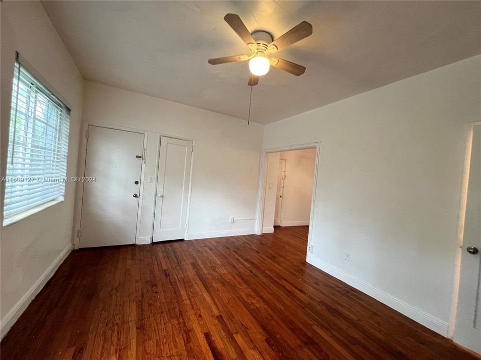 For Rent: $1,998 (0 beds, 1 baths, 6608 Square Feet)