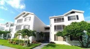For Rent: $2,495 (2 beds, 2 baths, 1100 Square Feet)