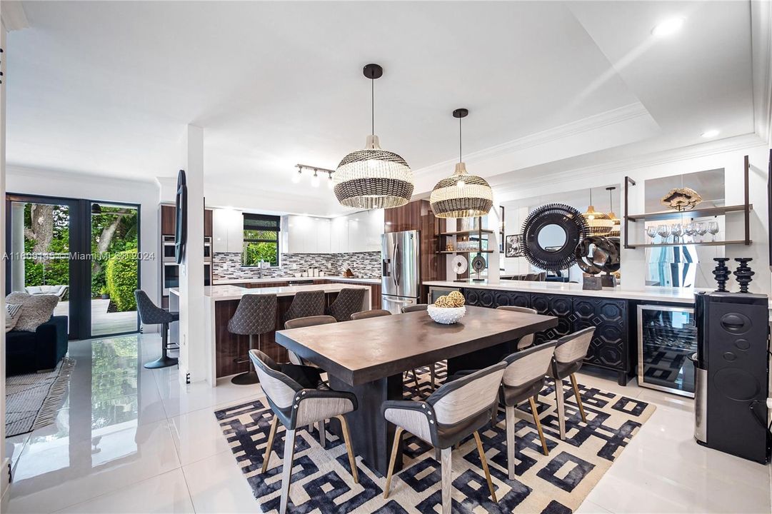 For Sale: $1,745,000 (5 beds, 4 baths, 2478 Square Feet)