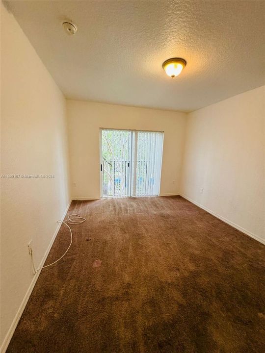 For Rent: $2,500 (3 beds, 2 baths, 1799 Square Feet)