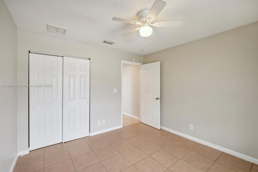 For Sale: $375,000 (3 beds, 2 baths, 1532 Square Feet)