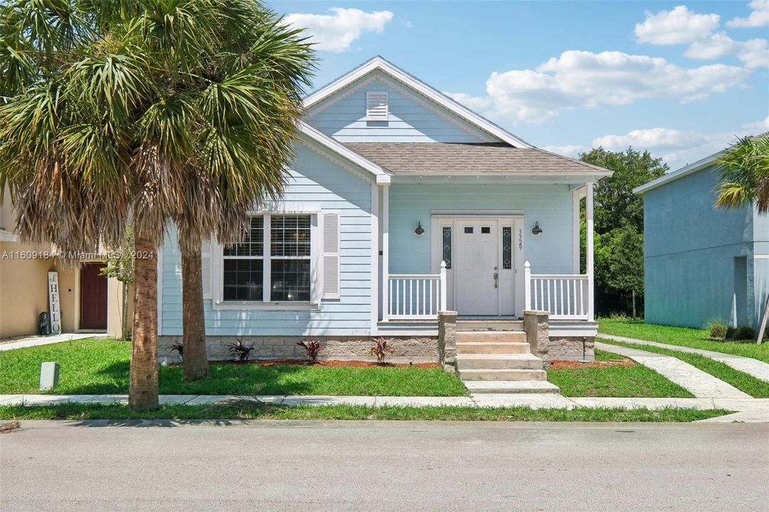 For Sale: $285,000 (3 beds, 2 baths, 1288 Square Feet)