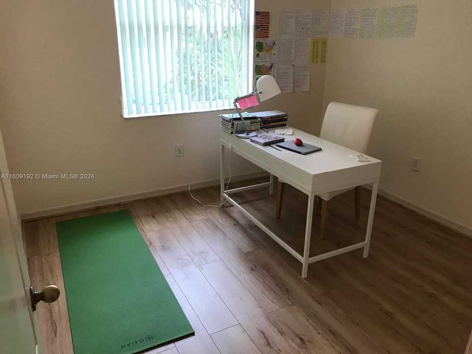 В аренду: $3,150 (3 спален, 2 ванн, 1416 Квадратных фут)