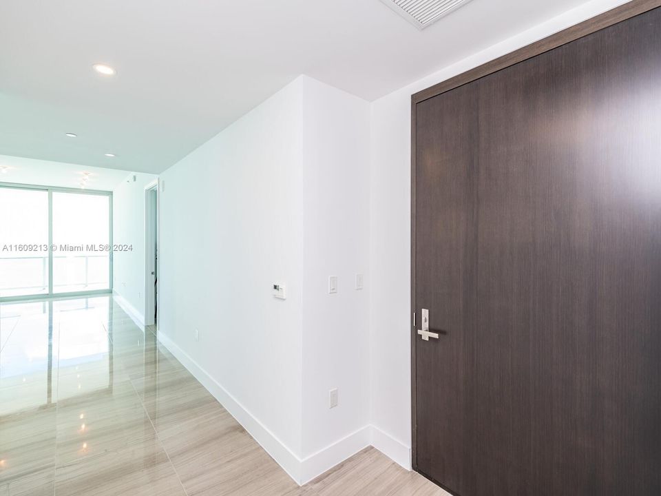 En Venta: $4,900,000 (3 camas, 3 baños, 2133 Pies cuadrados)