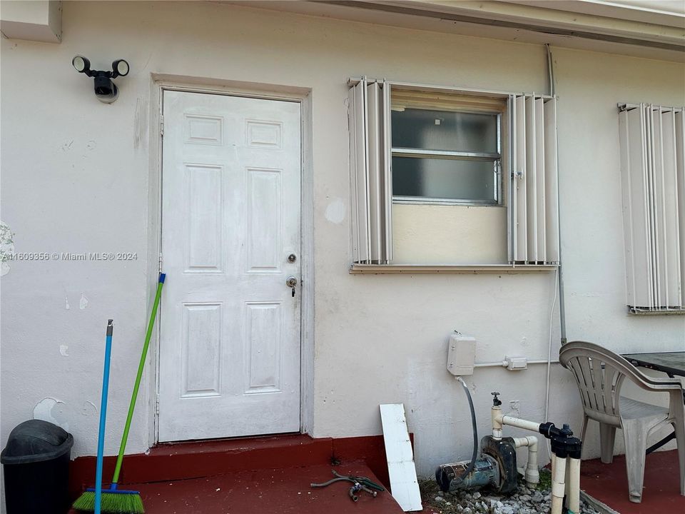 Recently Rented: $1,500 (1 beds, 1 baths, 450 Square Feet)