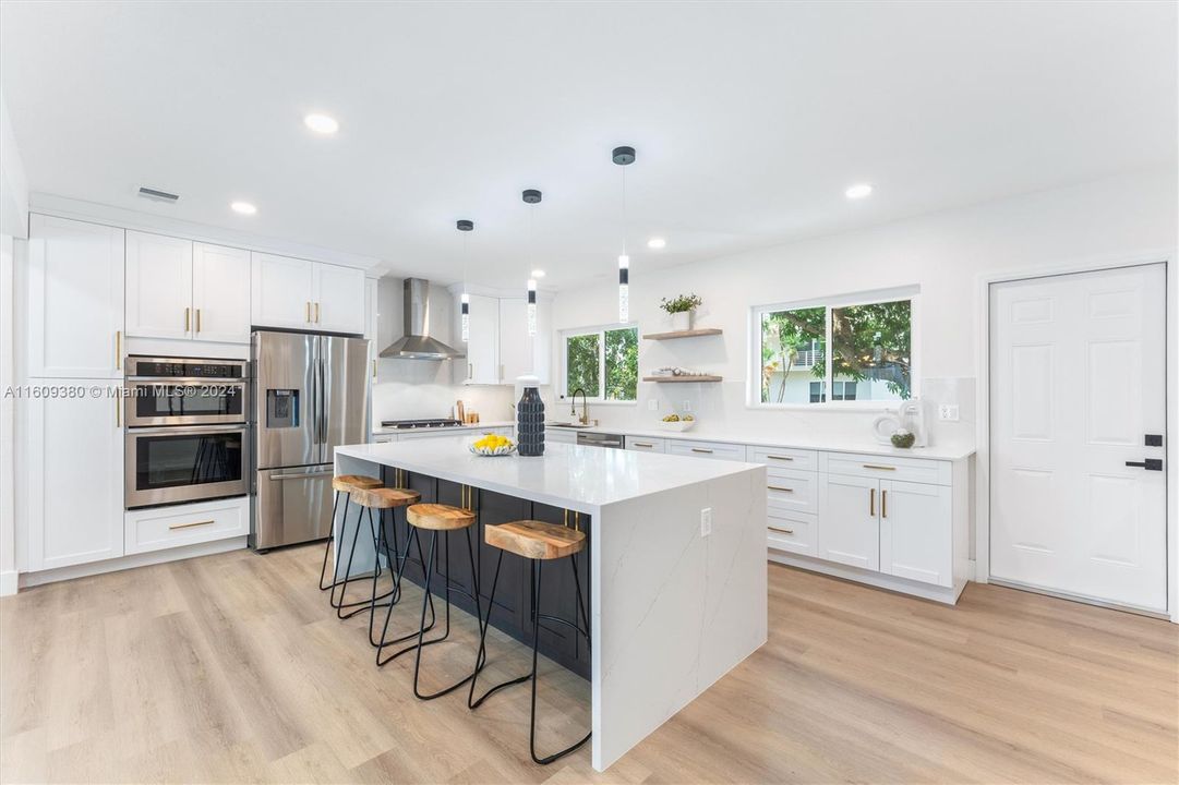 For Sale: $1,495,000 (4 beds, 3 baths, 2381 Square Feet)