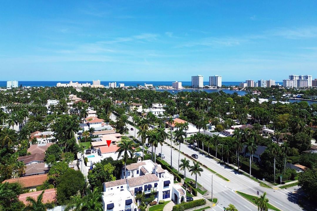 For Sale: $987,000 (3 beds, 2 baths, 2252 Square Feet)