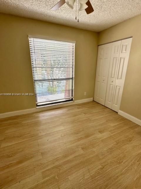 Recently Rented: $2,500 (2 beds, 1 baths, 1040 Square Feet)