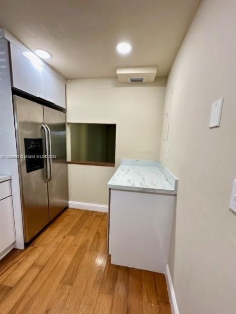 Recently Rented: $2,500 (2 beds, 1 baths, 1040 Square Feet)