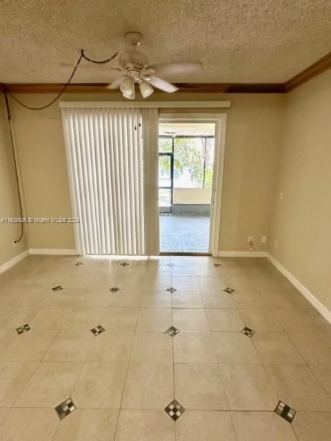 Recently Rented: $2,500 (2 beds, 1 baths, 1040 Square Feet)