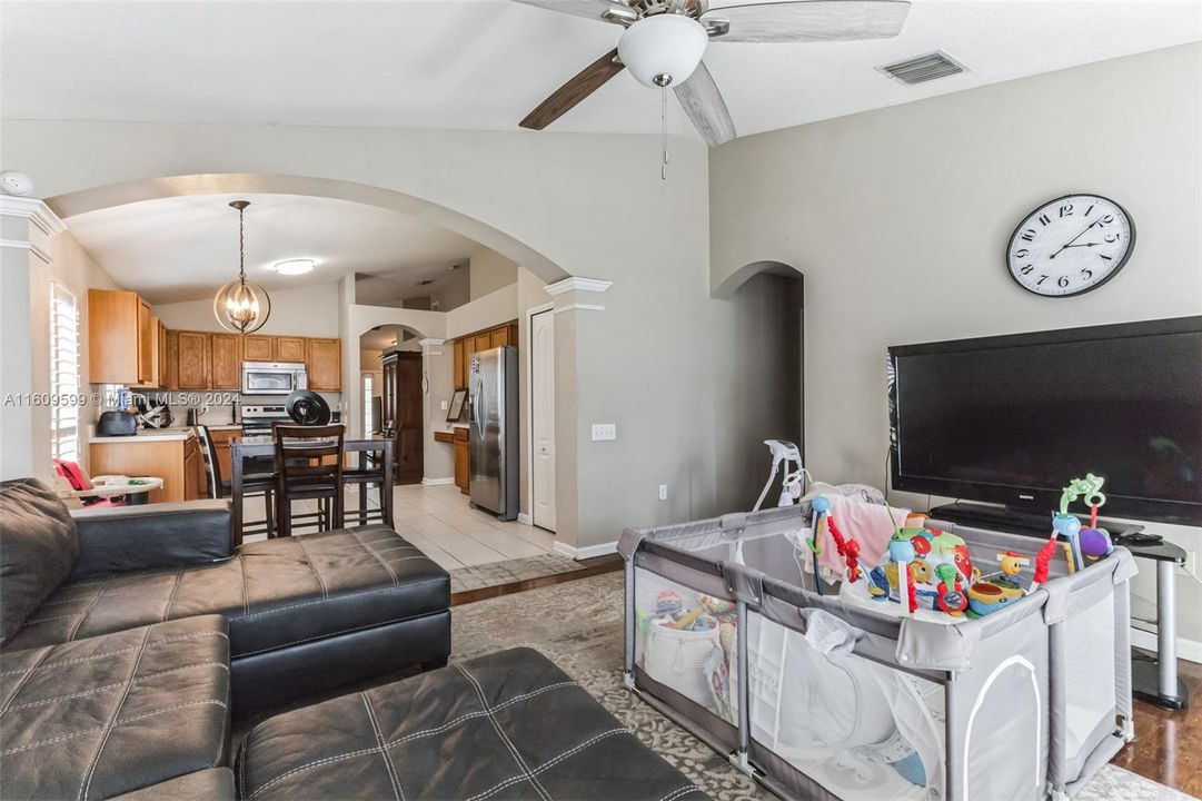 For Sale: $389,000 (4 beds, 2 baths, 0 Square Feet)