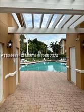 Active With Contract: $325,000 (2 beds, 2 baths, 1130 Square Feet)