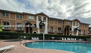 Active With Contract: $325,000 (2 beds, 2 baths, 1130 Square Feet)