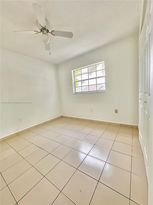 For Rent: $3,300 (3 beds, 2 baths, 1350 Square Feet)