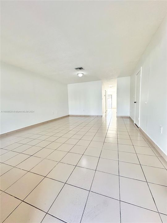 For Rent: $3,300 (3 beds, 2 baths, 1350 Square Feet)