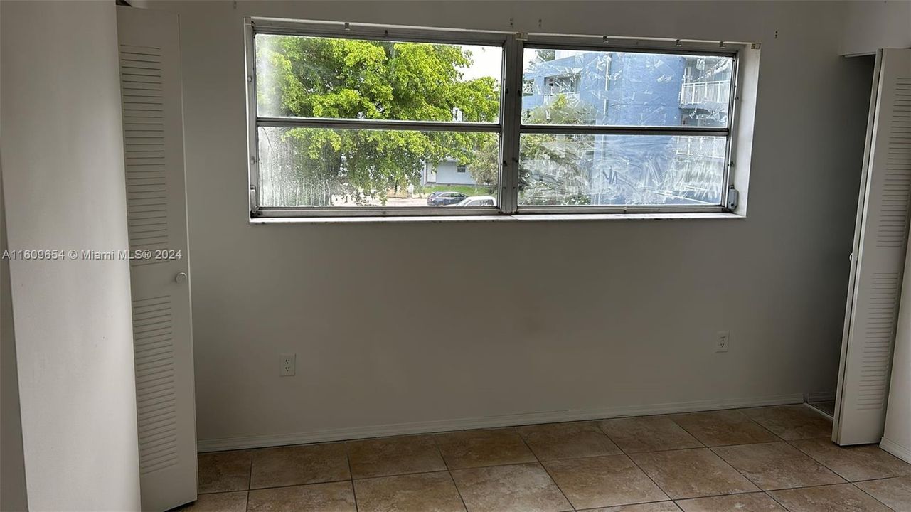 For Rent: $2,500 (2 beds, 2 baths, 1415 Square Feet)