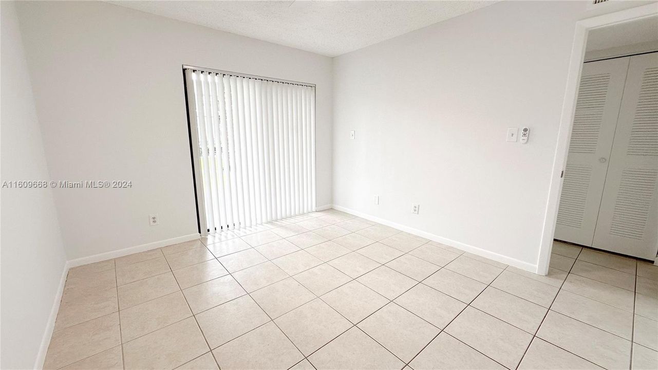 Recently Rented: $1,770 (1 beds, 1 baths, 650 Square Feet)