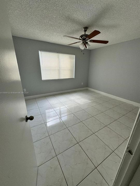 For Rent: $2,100 (2 beds, 2 baths, 1123 Square Feet)