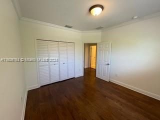 For Rent: $9,500 (3 beds, 2 baths, 2318 Square Feet)