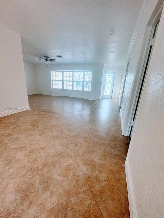 For Rent: $3,900 (3 beds, 2 baths, 1771 Square Feet)