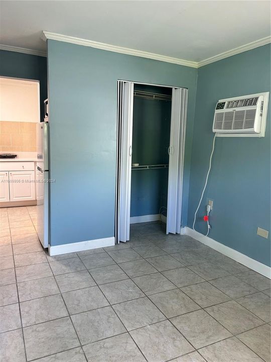 For Rent: $1,300 (0 beds, 1 baths, 0 Square Feet)