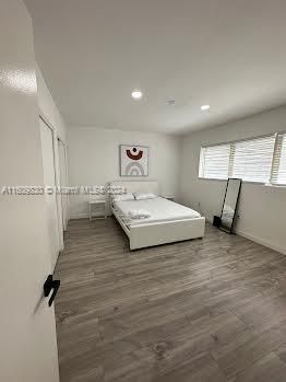 For Rent: $2,300 (2 beds, 1 baths, 680 Square Feet)