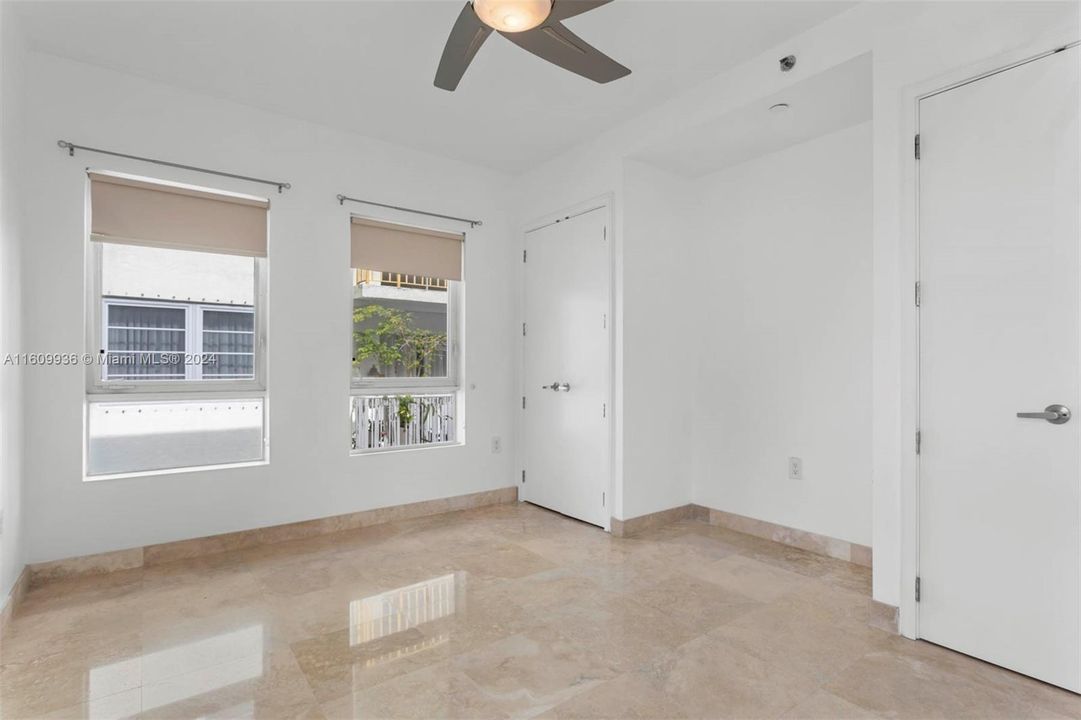 Active With Contract: $3,700 (2 beds, 1 baths, 1100 Square Feet)