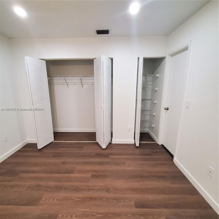 For Rent: $1,800 (1 beds, 1 baths, 685 Square Feet)