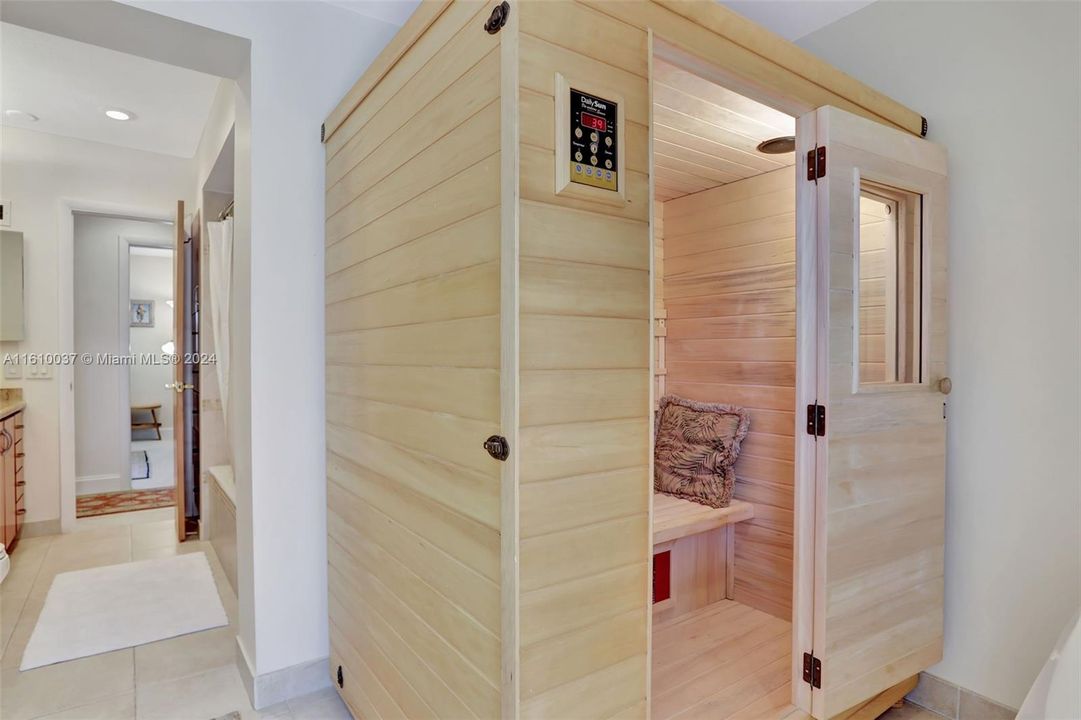 Soothe sore muscles in your High-End Far Infrared Sauna