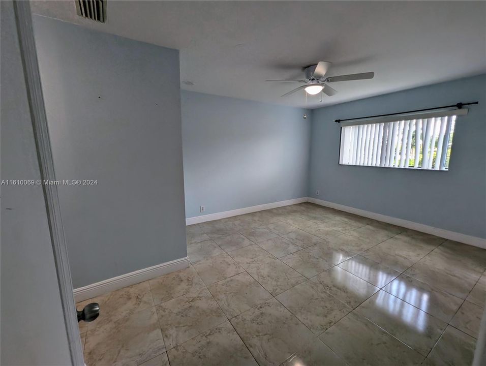 For Rent: $2,800 (2 beds, 2 baths, 1152 Square Feet)