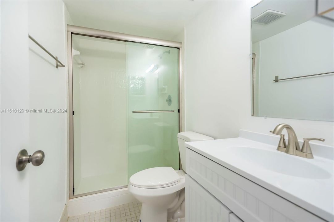 待售: $440,000 (3 贝兹, 2 浴室, 1764 平方英尺)