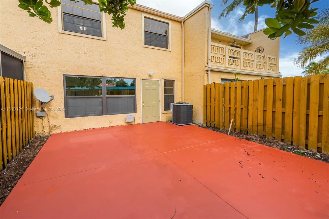 For Sale: $440,000 (3 beds, 2 baths, 1764 Square Feet)