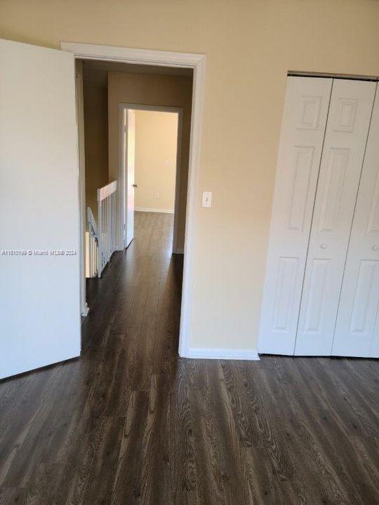 For Rent: $2,500 (2 beds, 1 baths, 828 Square Feet)