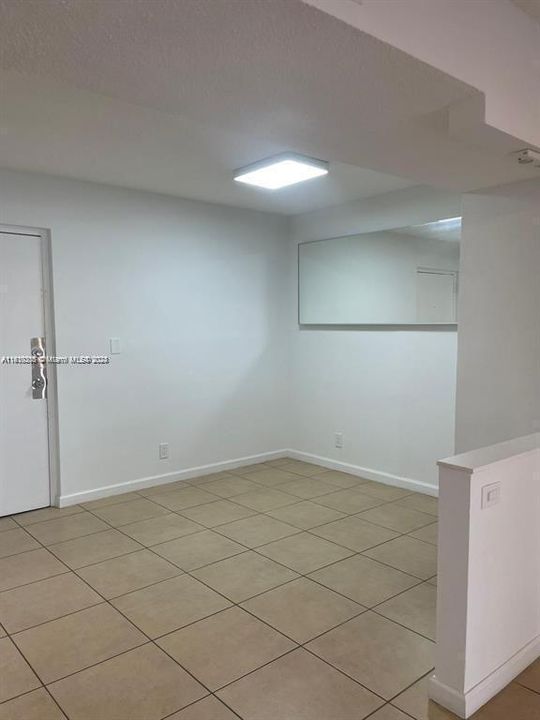 For Rent: $2,500 (2 beds, 2 baths, 936 Square Feet)