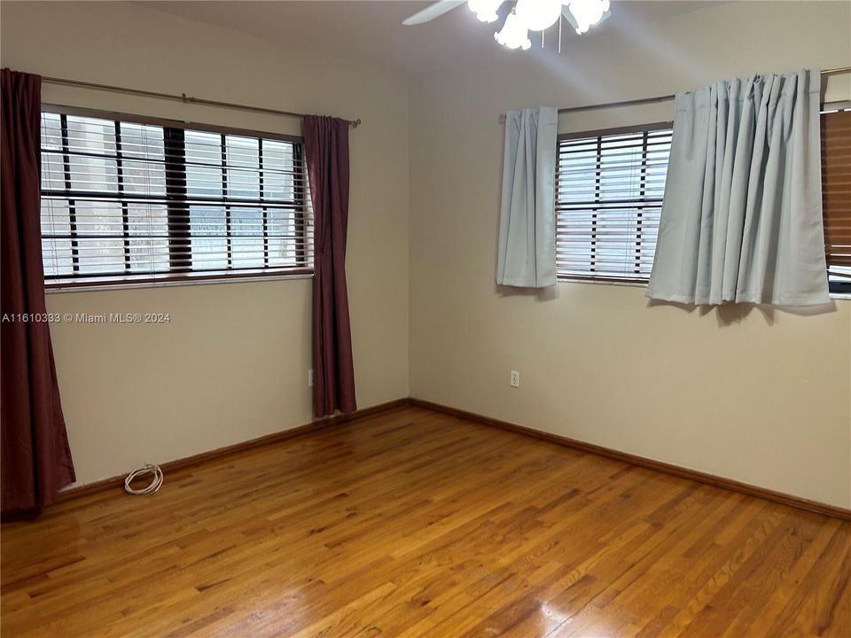 For Rent: $3,750 (2 beds, 2 baths, 1256 Square Feet)