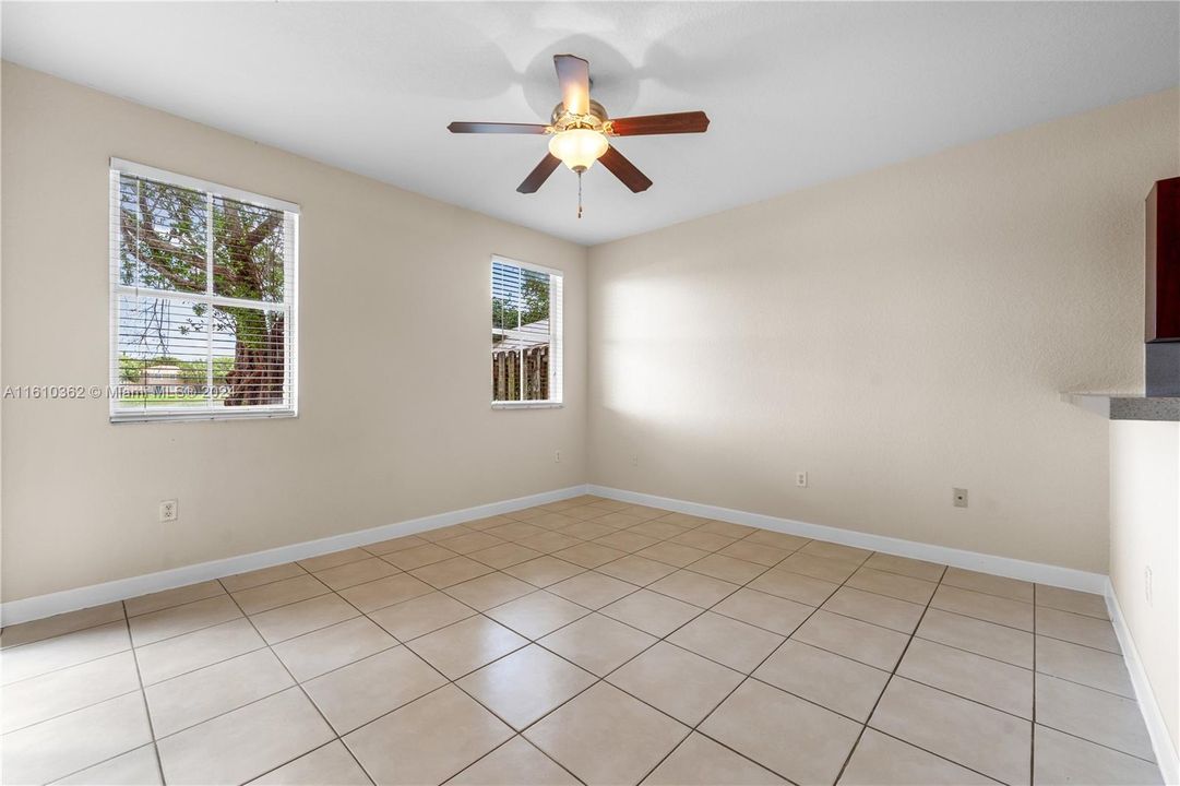 For Sale: $369,900 (3 beds, 2 baths, 1732 Square Feet)