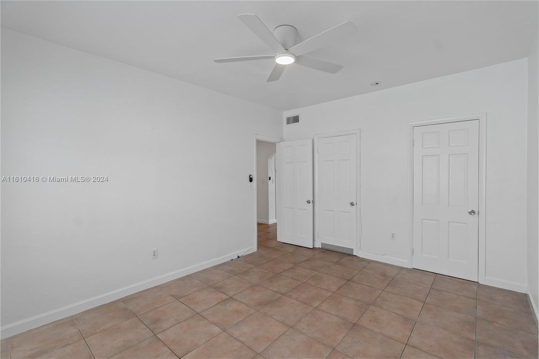 For Rent: $1,750 (1 beds, 1 baths, 650 Square Feet)