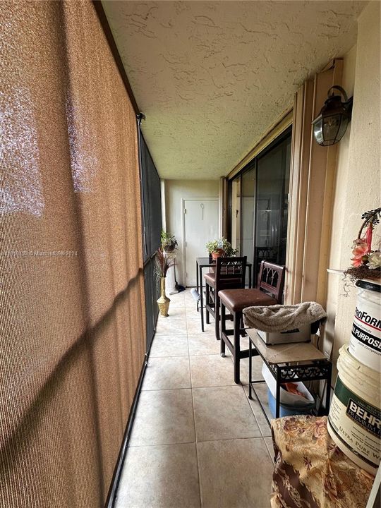 En Venta: $319,900 (3 camas, 2 baños, 1040 Pies cuadrados)