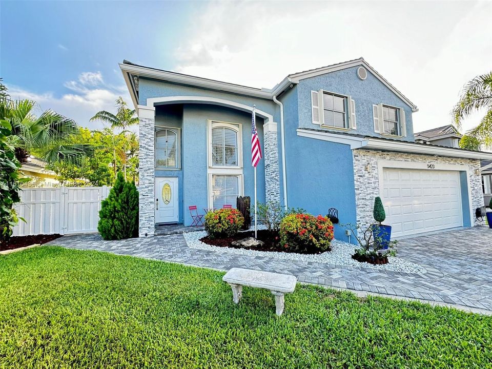 For Sale: $760,000 (3 beds, 2 baths, 1791 Square Feet)