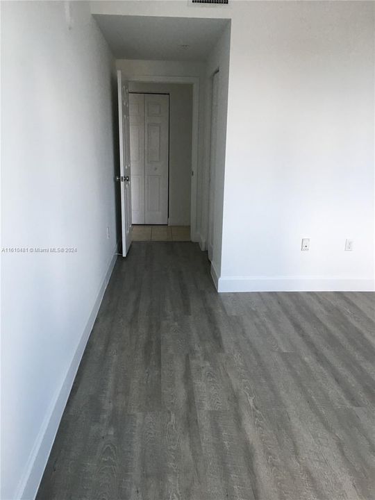 Bedroom Entry